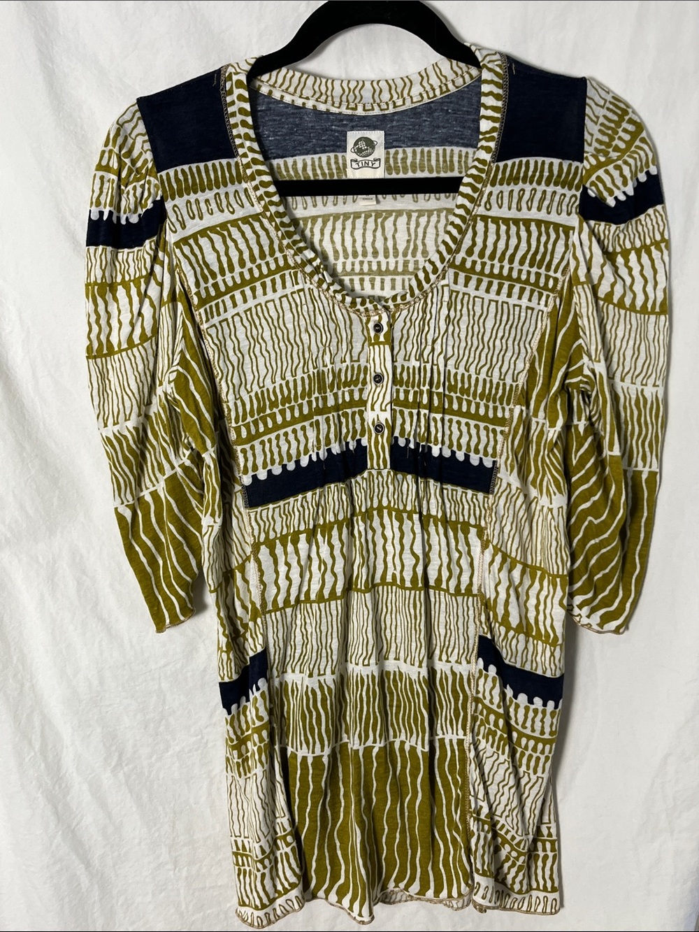 Tiny Anthropologie Linen Blend Henley Top Size Medium
